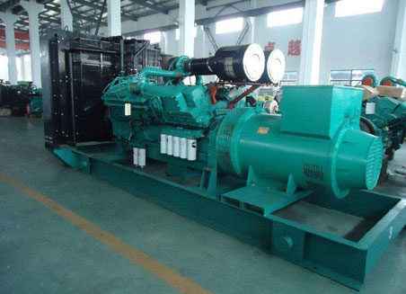 杭州滨江800kw康明斯柴油发电机组图片 杭州滨江800kw康明斯柴油发电机组图片